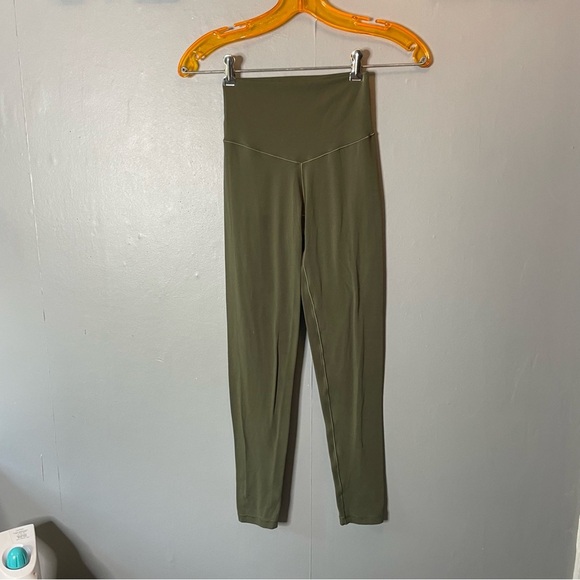 aerie Pants - Aerie Offline Real Me 7/8 leggings Olive Green High-Waisted Women's leggings XS